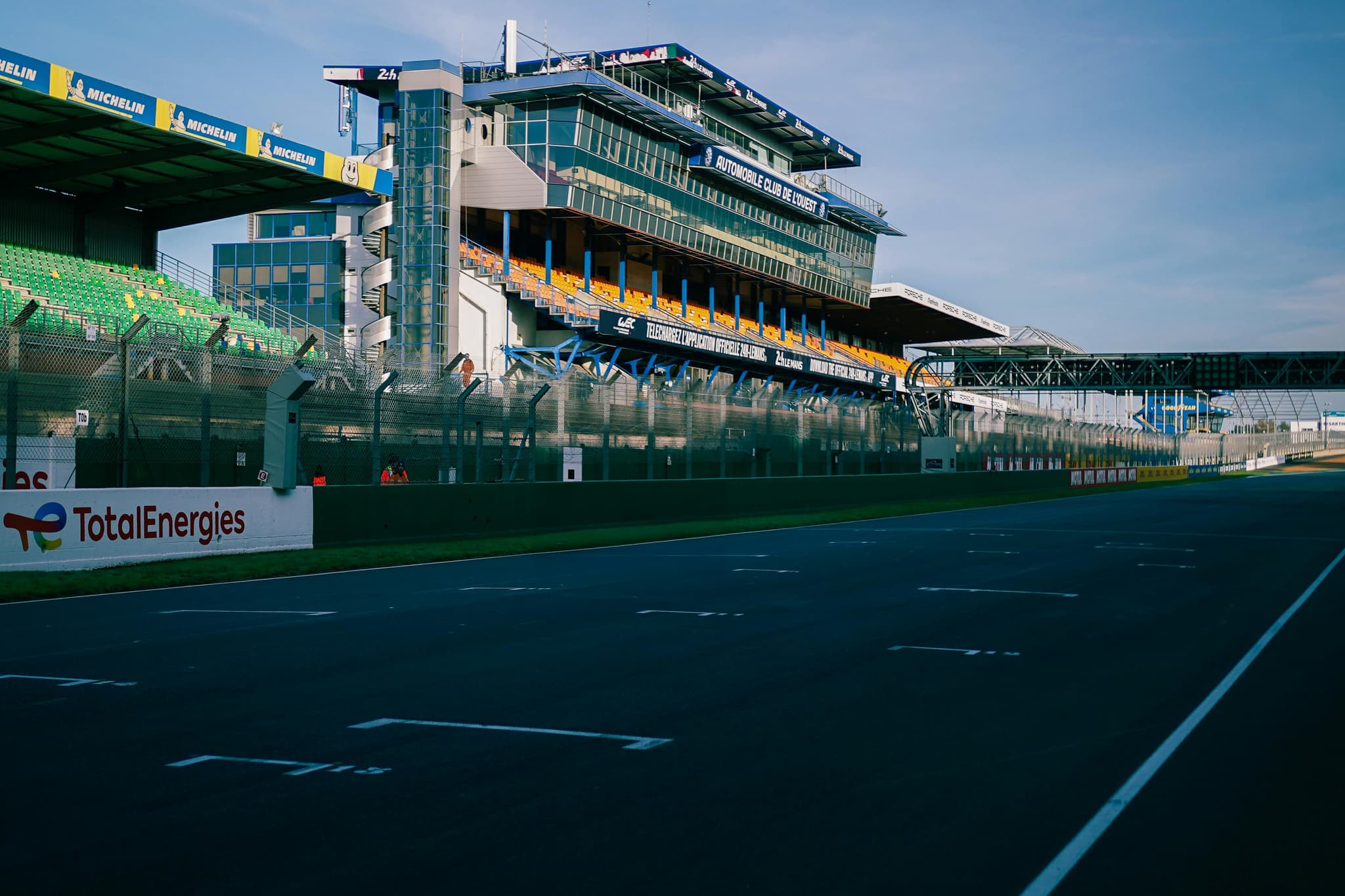 LE MANS